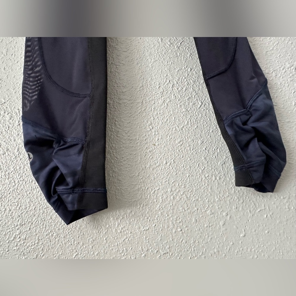Lululemon Blue Camo Leggings High-Waisted Align Yoga Pants Mesh Sides Size 4 - Picture 8 of 16